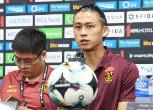 KAIYUN SPORTS-中生代挑大梁！28岁张玉宁担任国足今天的场上队长！